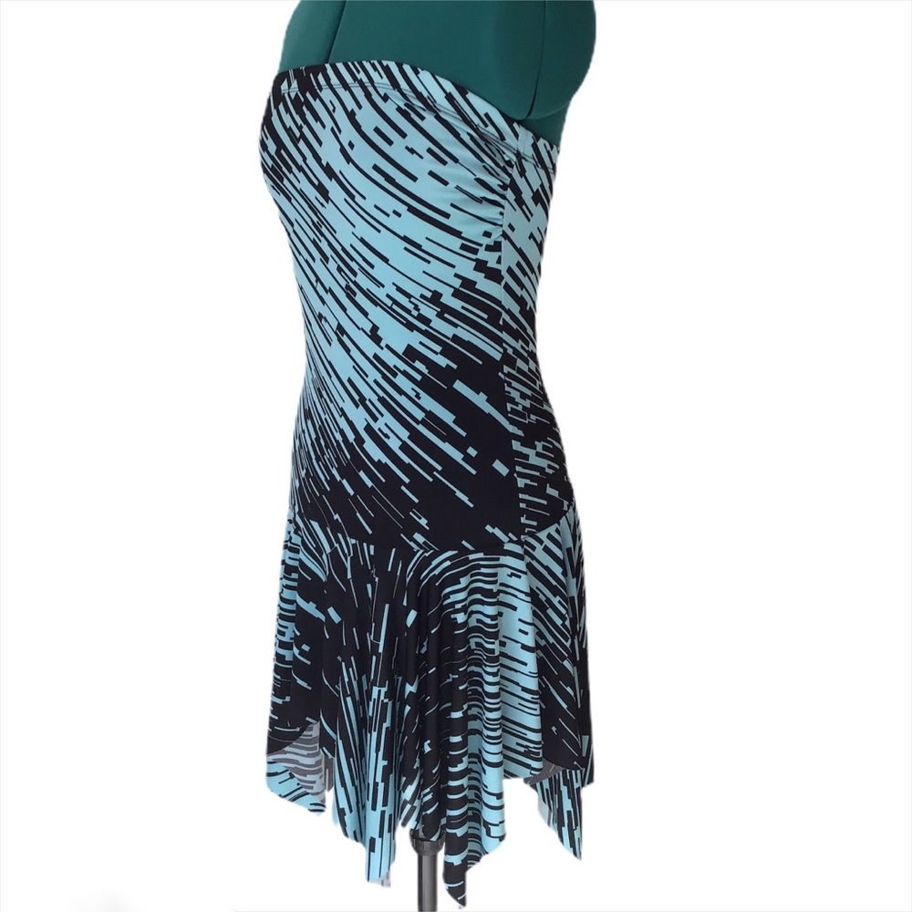 Fairweather Strapless Handkerchief Bottom Dress, M - Picture 7 of 16